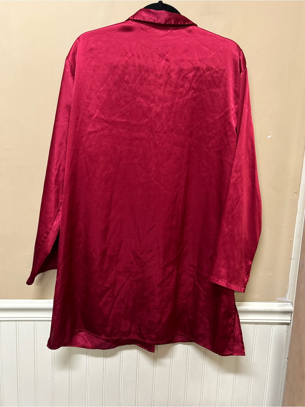 Victoria’s Secret Satin Nightshirt Size Large Red Vintage - Picture 3 of 6